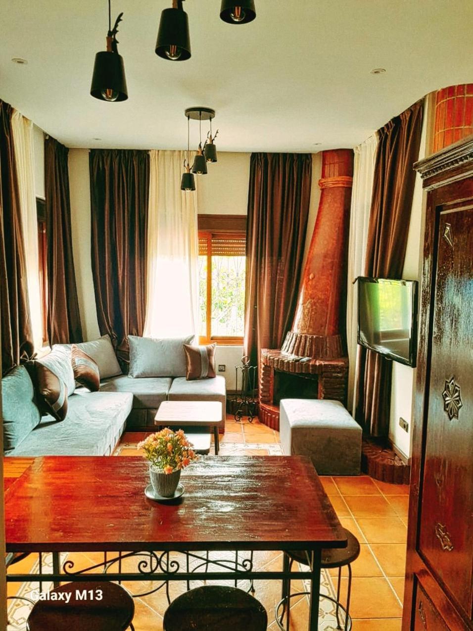 Villa Authentique Avec Vue Panoramique A 3 Km De Szafszawan Zewnętrze zdjęcie
